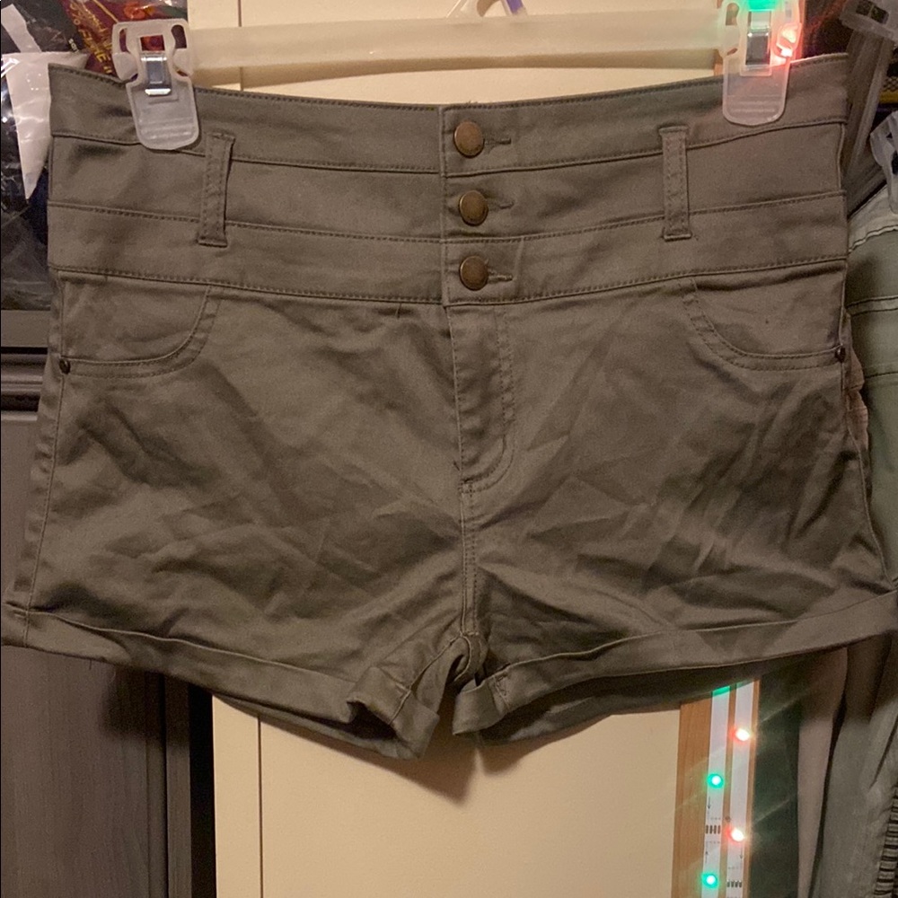 Tinseltown High Waist Green Shorts
